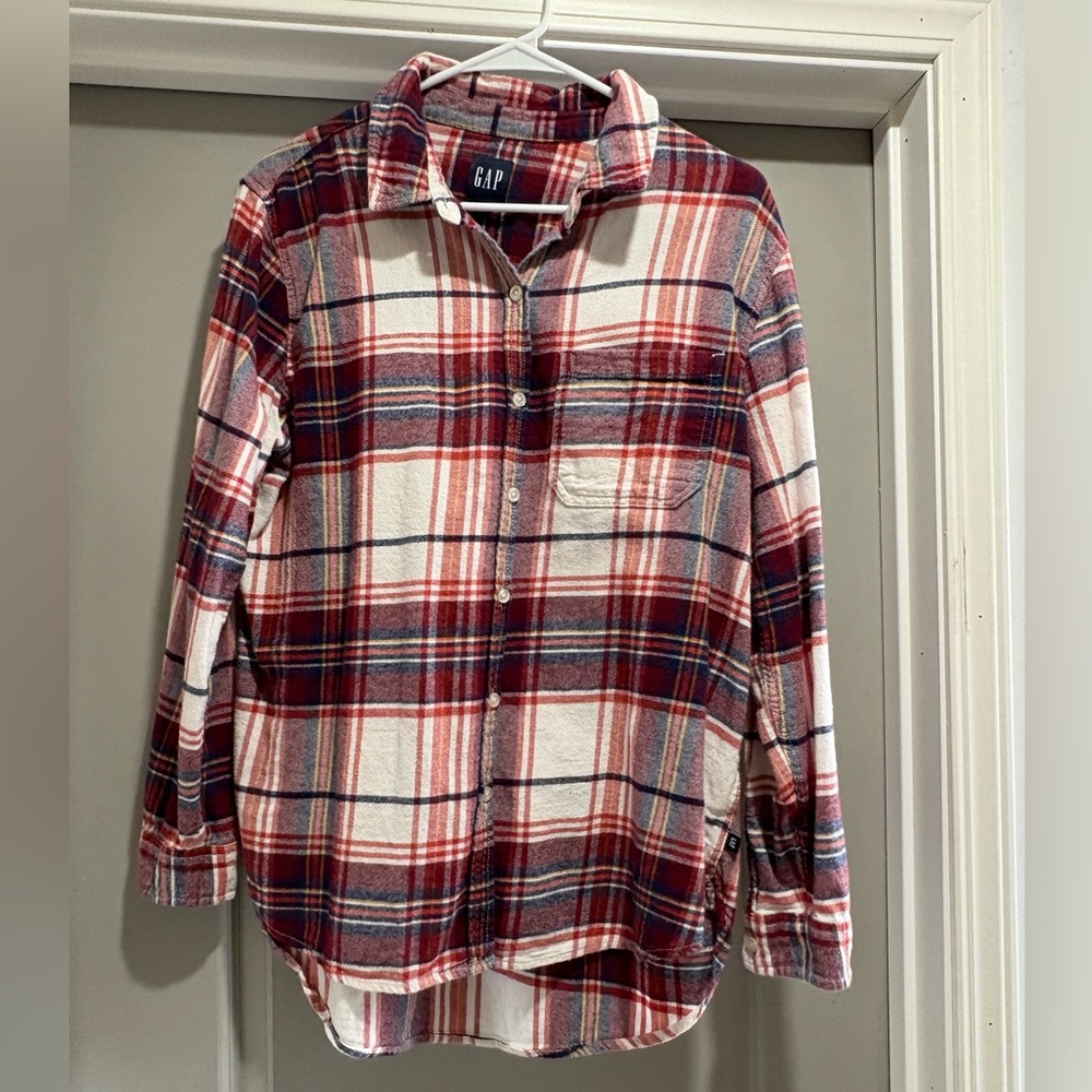 GAP Classic Red and White Plaid Shirt